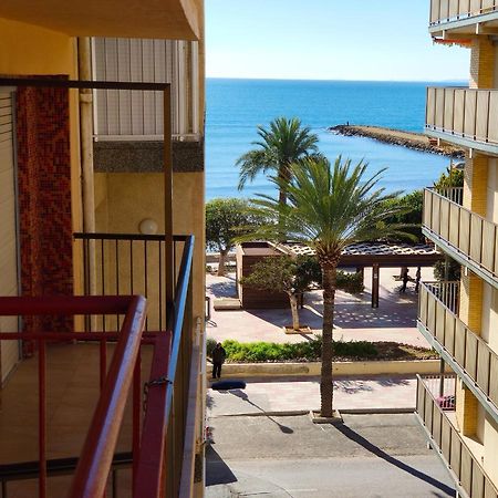 Sunny Apartment Near The Beach Санта Пола Екстериор снимка