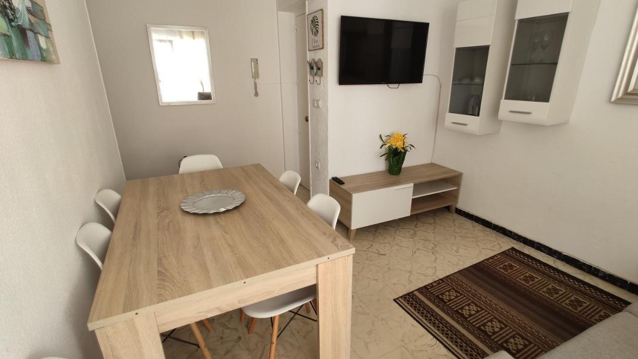 Sunny Apartment Near The Beach Санта Пола Екстериор снимка